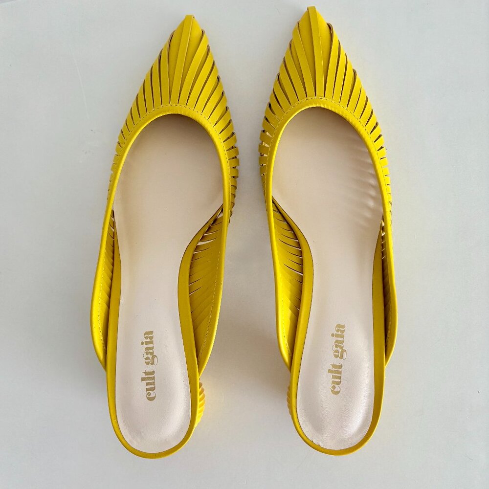 Cult Gaia Alia Orb Mule in Yellow – Size 39.5 🌞💛